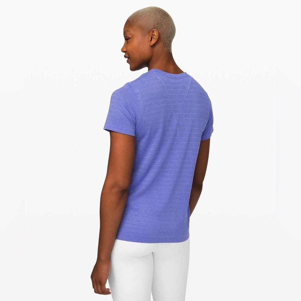 lululemon athletica Purple Short Sleeve Tee 8 reposhing I bought the wrong size - Picture 2 of 6